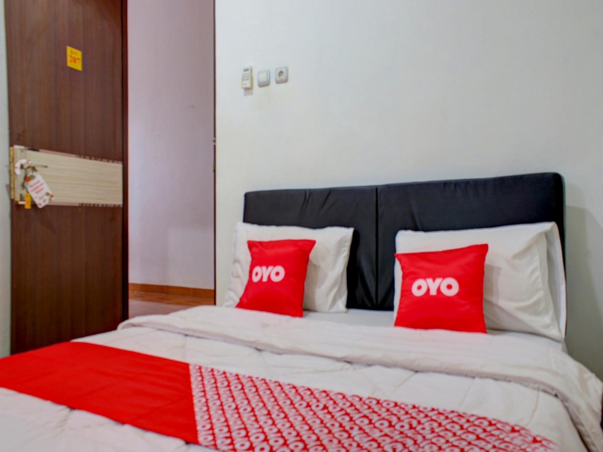 Oyo 3855 Homestay Semata Wayang Syariah Banjarbaru Extérieur photo